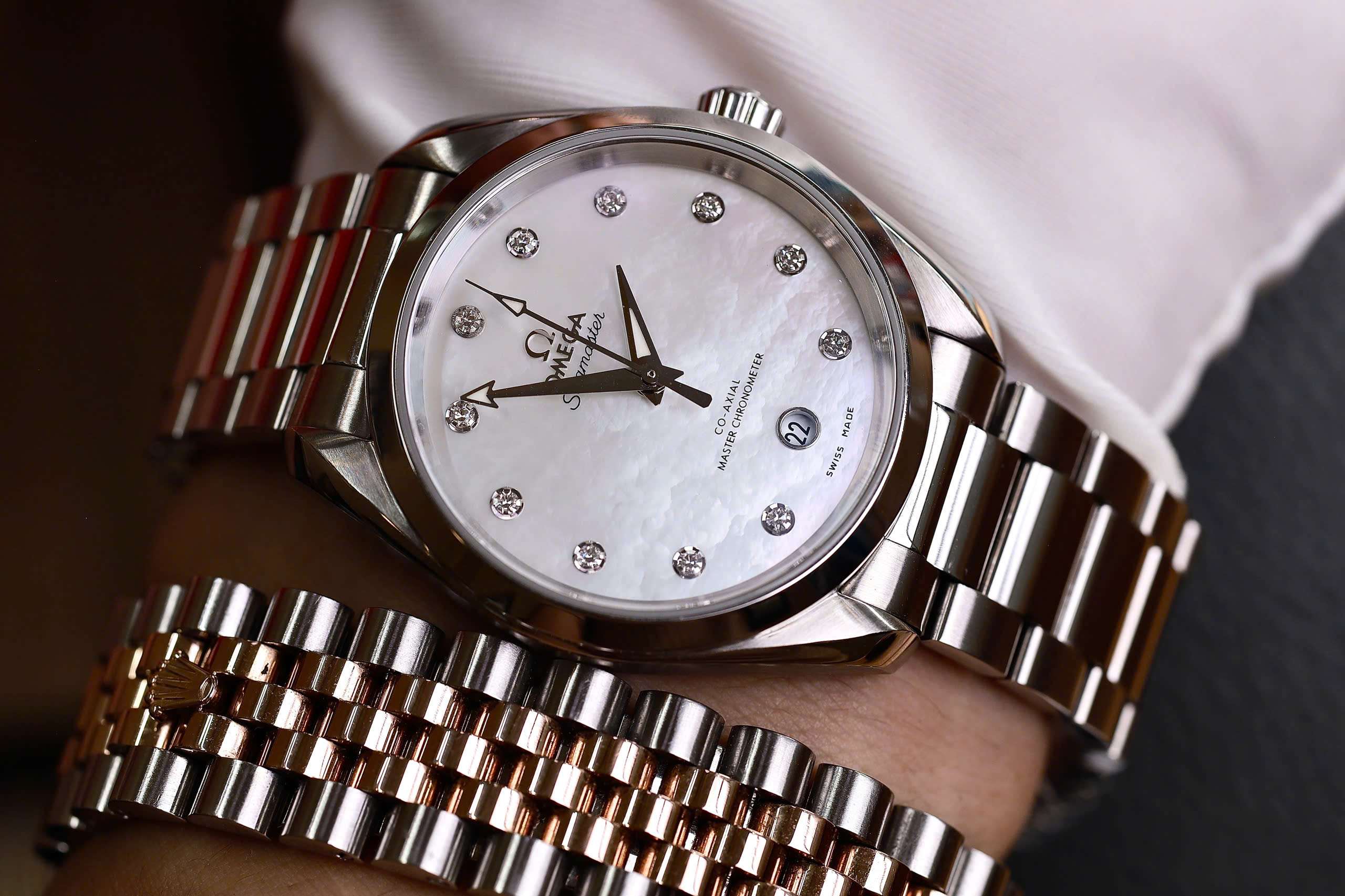 Đồng Hồ Omega Seamaster Aqua-Terra 220.10.38.20.55.001 6