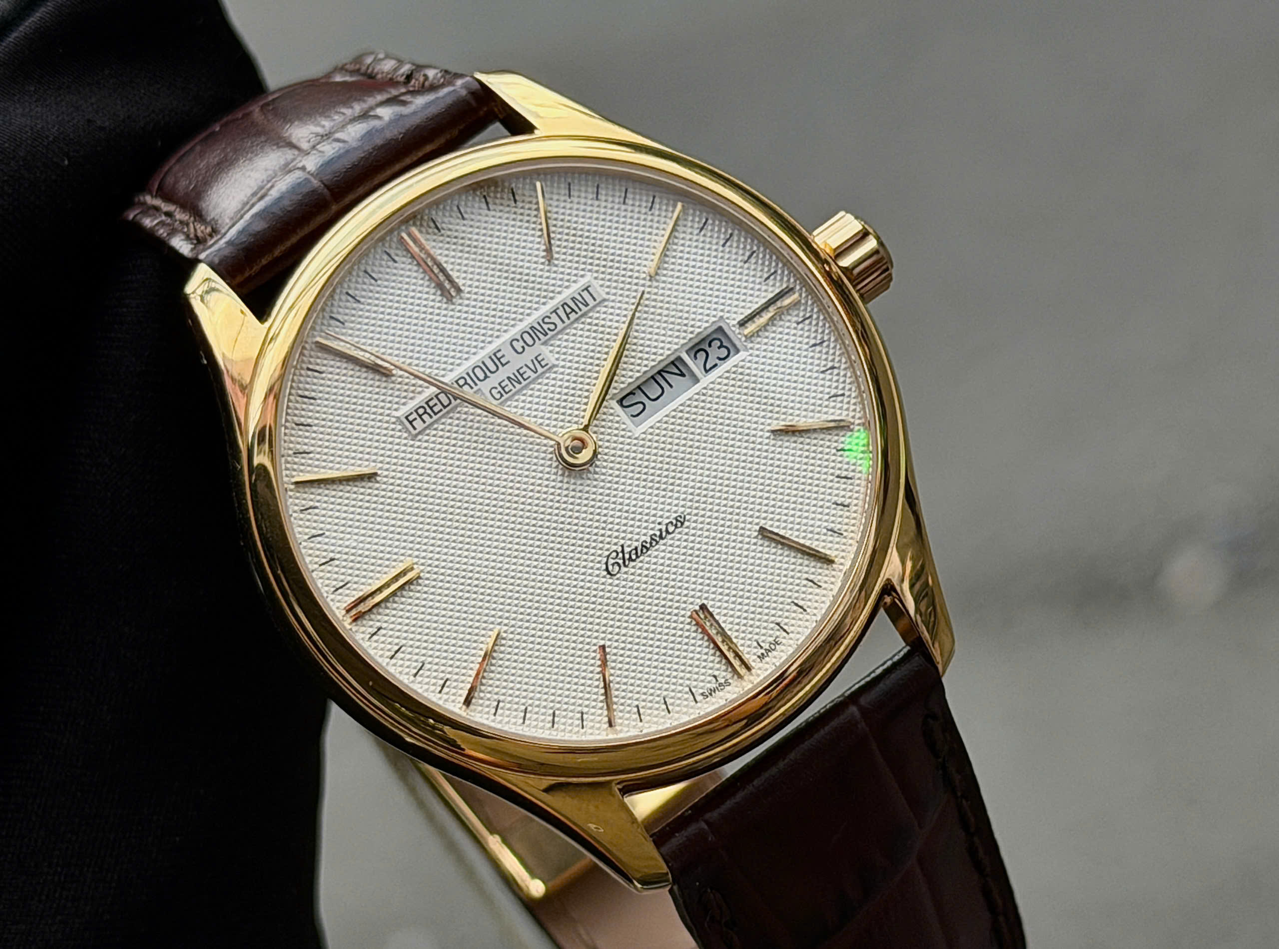 FREDERIQUE CONSTANT CLASSIC DAYDATE FC-225ST5B5 1